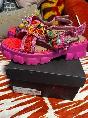 Betsey Johnson Hot Pink Beaded Platform Sandals (Greyson Style) Size 10
